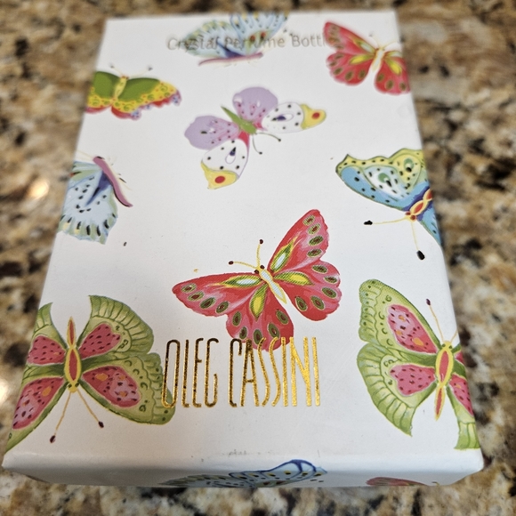 Oleg Cassini Crystal Perfume Bottle Twist Cap Stopper Parfum Refillable Reusable - Picture 7 of 16